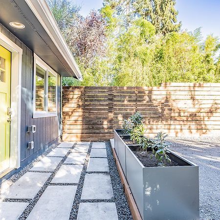 The Spa Experience At Cute As A Button! Seattle Eksteriør bilde